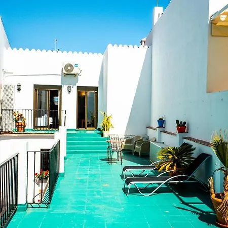 Village شقة فندقية 4*