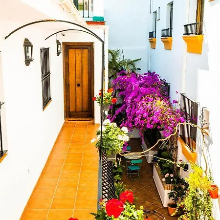 Village * ماربيا