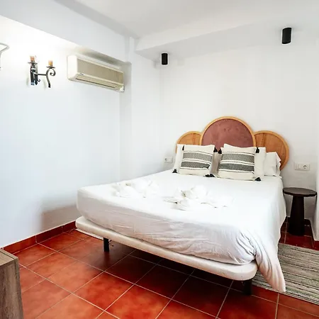 شقة فندقية Village 4*