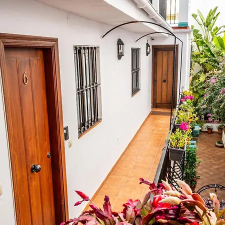 Apartahotel Village 3*