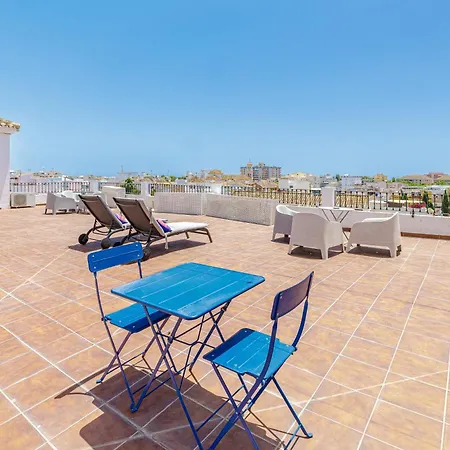 Village Apartahotel 3*