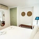 Village Апарт-отель 3*
