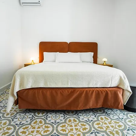 Village 아파트호텔 4*