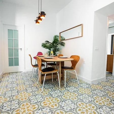 Village 4* מארבלה