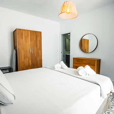 מלון דירות Village מארבלה