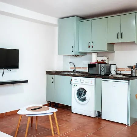 Village מארבלה